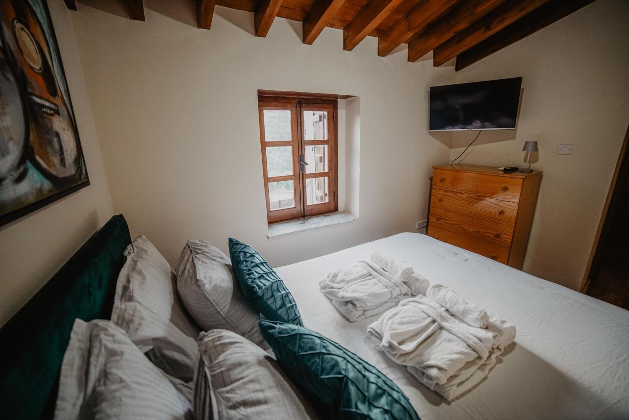 The Stonehouse With Private Bath Spas * Limassol